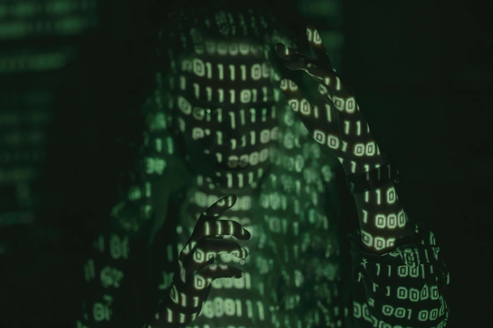 Wireshark interface showing network packet capture with protocol analysis